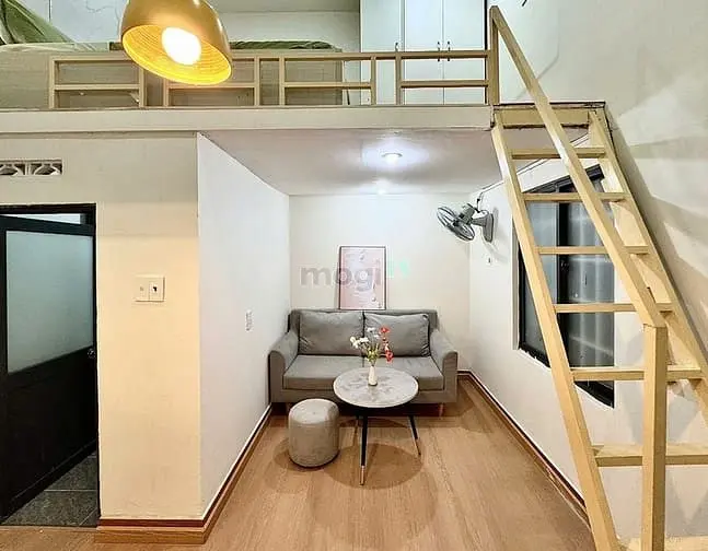 Căn Hộ Duplex Gác Cao 2M, Đầy Đủ Nội Thất, Gần Cầu Sài Gòn, Landmark81