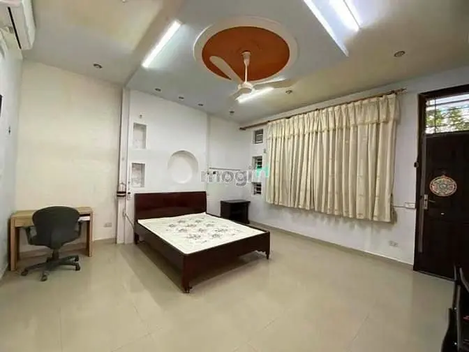 Cho Thuê Nhà Ngõ 109 Trường Chinh 55M X5T Ô Tô Đỗ Cửa