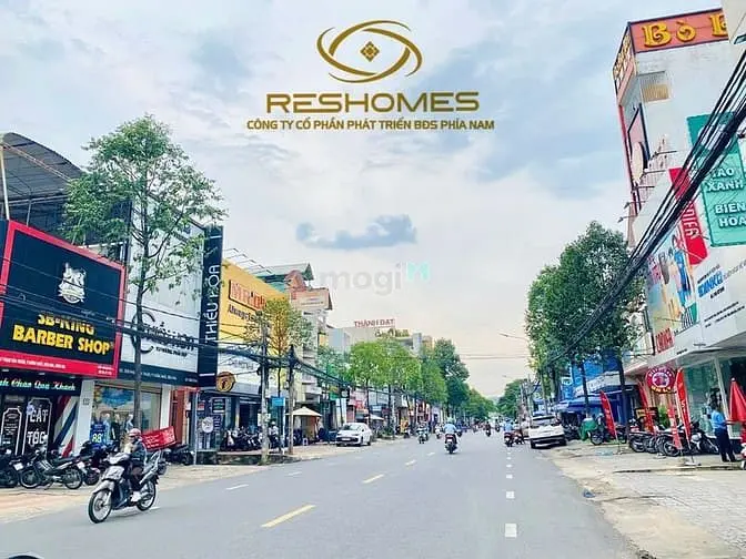 Cho Thuê Nhà Mới Xây 1T4L Có Thang Máy Đường Phạm Văn Thuận