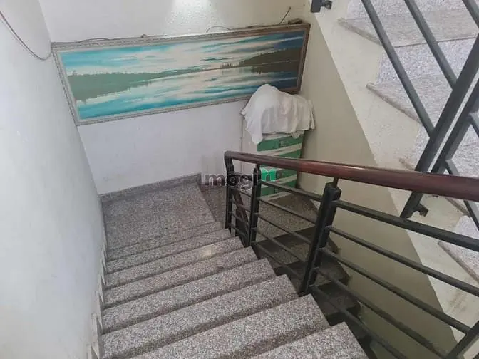 Bán Khách Sạn 5 Tầng , Tthc Dĩ An , 20 Phòng ,@939.20.8616