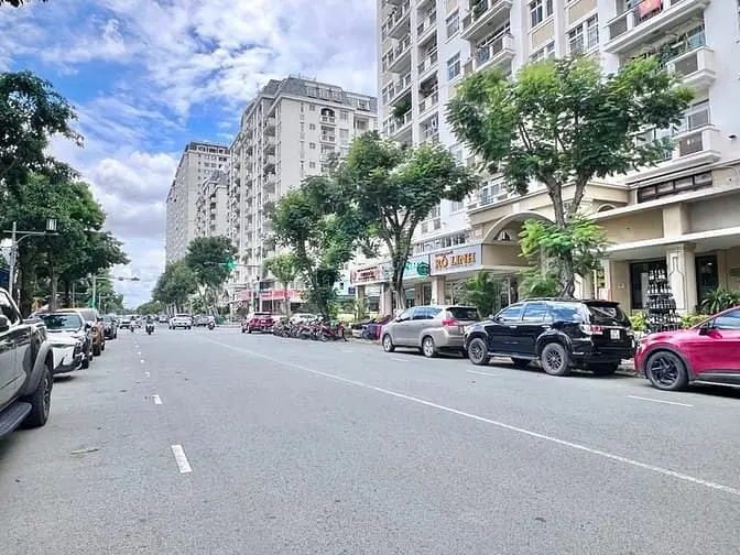 Shophouse 213M2 Chung Cư Cảnh Viên 2, Mặt Tiền Đường C, Phú Mỹ Hưng