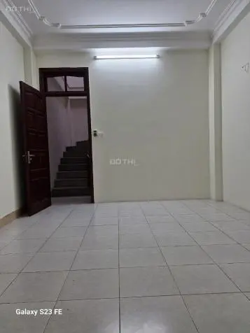 Chính Chủ Cho Thuê Nhà 4 Tầng + 1 Tum Làm Văn Phòng Tại Thái Hà, Đống Đa – Ô Tô Vào Tận Cửa