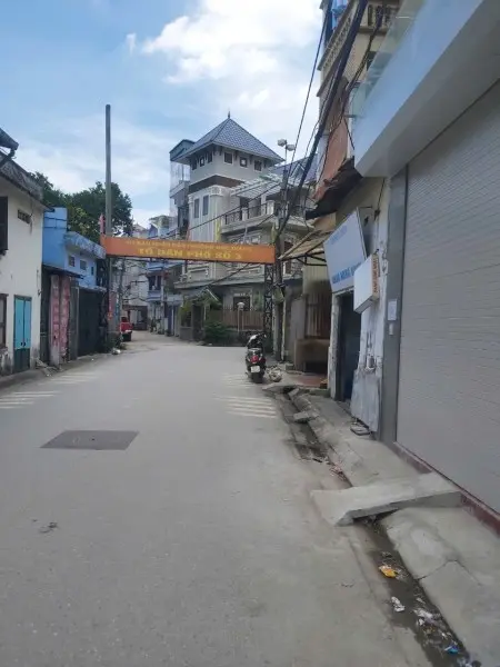 Cho Thuê Nhà Tầng 1 Khép Kín, Điện Nước Giá Dân. Giá Rẻ Nhất Khu Vực