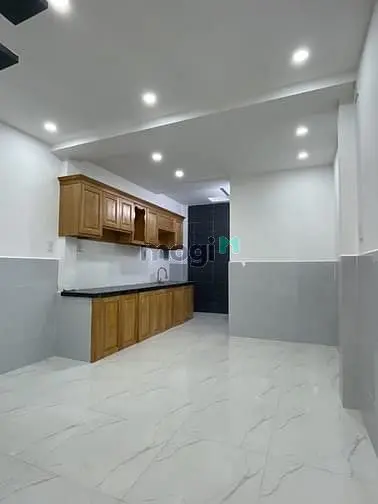 Giá Chỉ 3,949Tỷ Dt 56M2 (3.5 X 16)Nhà Mới Ở Liền Hxh 0 Qh 0 Lộ Giới