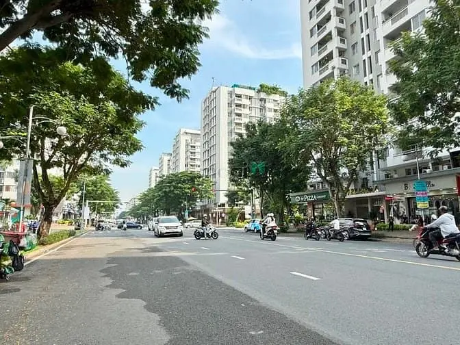 Shop 250M2 Mặt Tiền Đường Nguyễn Đức Cảnh, Phú Mỹ Hưng Quận 7 Giá Rẻ