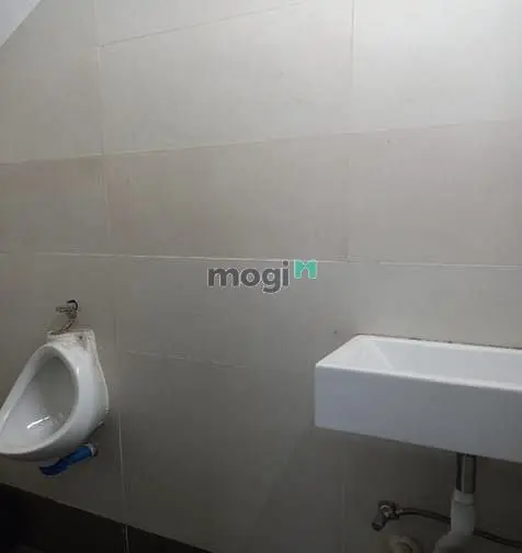 Đang Cần Cho Thuê Mặt Bằng 160M2 30Tr/Th Mặt Tiền Nguyễn Duy Trinh