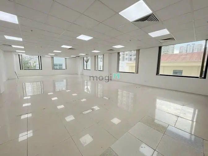 Chính Chủ Cho Thuê Nhà Mặt Phố Lạc Long Quân Diện Tích 450M2 X 8Tầng