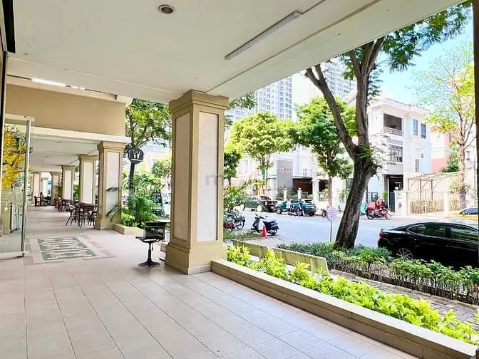 Shop 67M2 Chung Cư Cảnh Viên 2, Phú Mỹ Hưng Quận 7 Giá Chỉ 32 Tr/Tháng