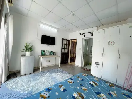 Phòng Đẹp Full Nội Thất - Ban Công Kế Ueh Siêu Thị Satra 3/2
