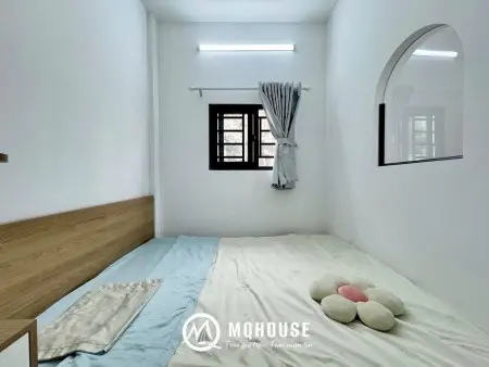 Cho Thuê Căn Hộ 1 Phòng Ngủ Siêu Rộng – Ban Công Thoáng, Full Nội Thất, Máy Giặt Riêng – Gần Hồ Kỳ H