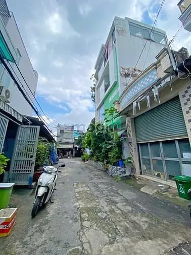 Nhà Cấp 4 Tại Hẻm 205/ Bình Trị Đông, 8 X 16.5M Vuông, Giá: 11.5 Tỷ