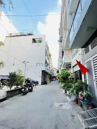 Nhà 5 Tầng – Hẻm 6M – Đối Diện Aeon Tân Phú – Chỉ 9,9 Tỷ!