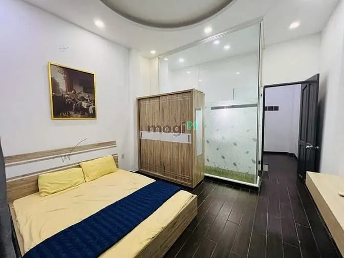 Bán Nhà Nguyễn Xí- Hẻm Ô Tô- Full Nội Thất- Dòng Tiền Ổn Định- Giá Nhỉ