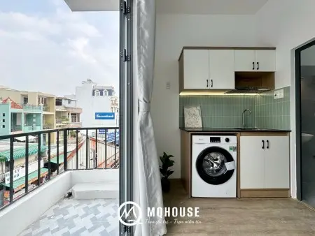 Cho Thuê Căn Hộ 1 Phòng Ngủ Siêu Rộng – Ban Công Thoáng, Full Nội Thất, Máy Giặt Riêng – Gần Hồ Kỳ H