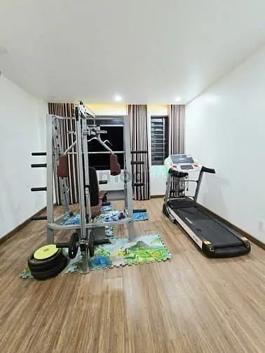 Bán Nhà - 3 Tầng - Nở Hậu - Hoàn Công Đủ - 71M2 - Trường Lưu Q9