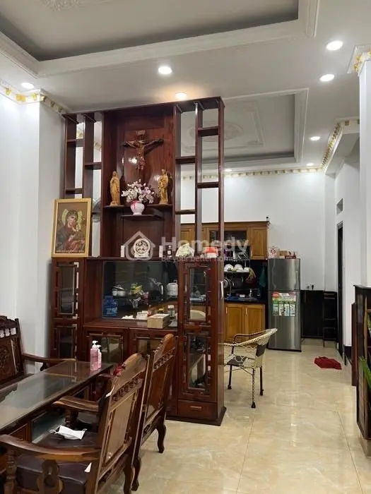 6064744 ảnh đại diện 1
