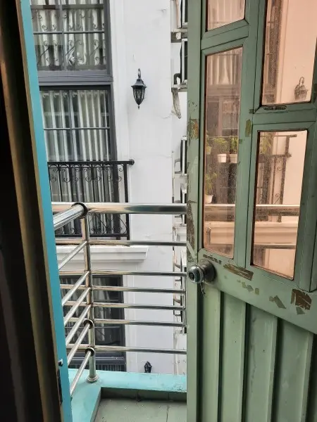 6064600 ảnh đại diện 1