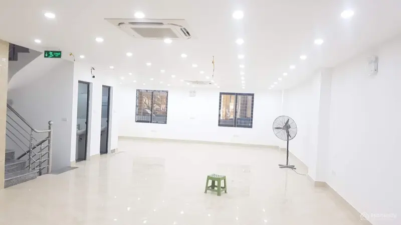 6064786 ảnh đại diện 1
