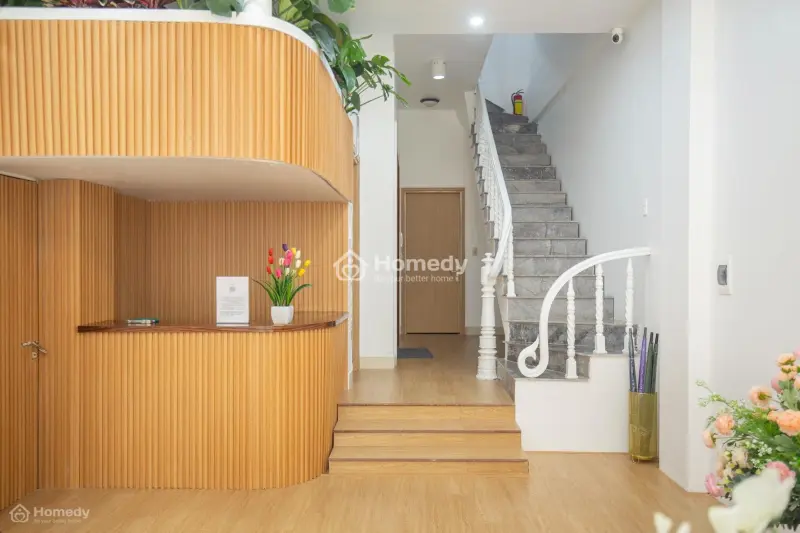 Tòa Nhà Cho Thuê Căn Hộ Dịch Vụ Khu Vực Phố Nhật, Phố Linh Lang