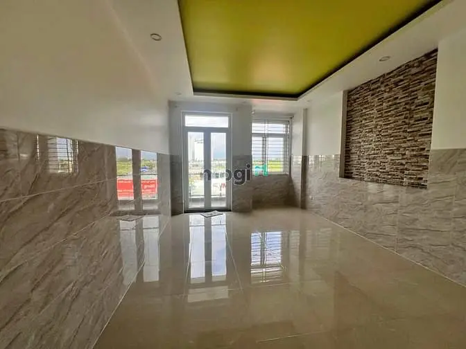 Cho Thuê Nhà Mt Nguyễn Hoàng, P. An Phú, Q2. 4X20M, 3 Lầu, Giá 32Tr/Th