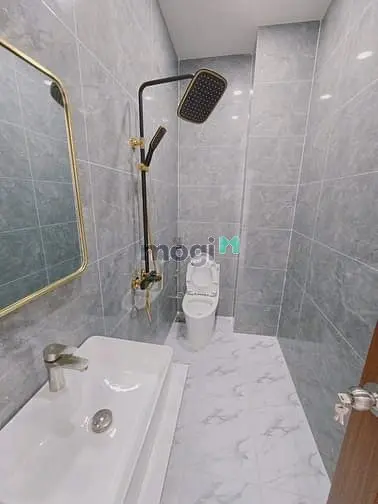 Bán Nhà Mới - 3 Tầng - Khu Phân Lô - Xe Hơi Đậu Cửa - Full Nội Thất