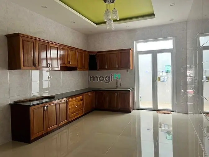 Cho Thuê Nhà Mt Nguyễn Hoàng, P. An Phú, Q2. 4X20M, 3 Lầu, Giá 32Tr/Th