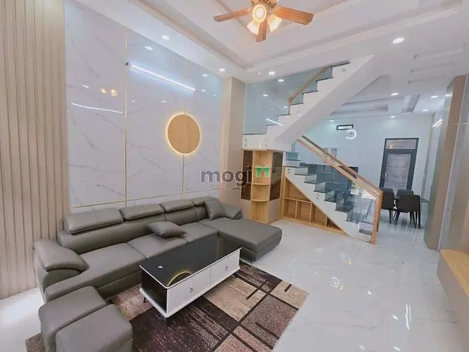 Bán Nhà Mới - 3 Tầng - Khu Phân Lô - Xe Hơi Đậu Cửa - Full Nội Thất