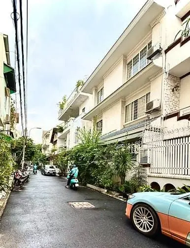 25 Tỷ! Bán Nhà Hxh Quay Đầu Võ Oanh, Bình Thạnh - 10X12M - 4 Tầng