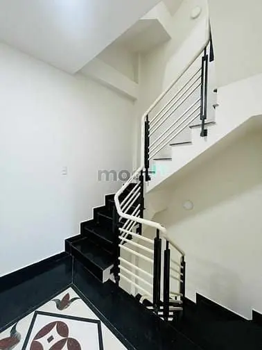 Bán Nhà Trần Hưng Đạo - Q.1 - 105M2 - 3Pn 3Wc - Giá 6,5 Tỷ