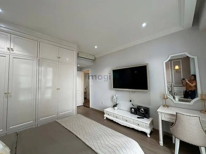 Bán Gấp Căn Hộ Riverpark Phú Mỹ Hưng 127M2-3Pn, Nhà Đẹp, Giá Tốt