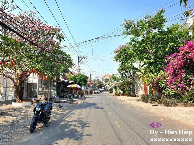 Bán Đất 1 Xẹt , Đường Số 1( Lâm Viên). Hoàng Hữu Nam.q9 - Dt : 71M2