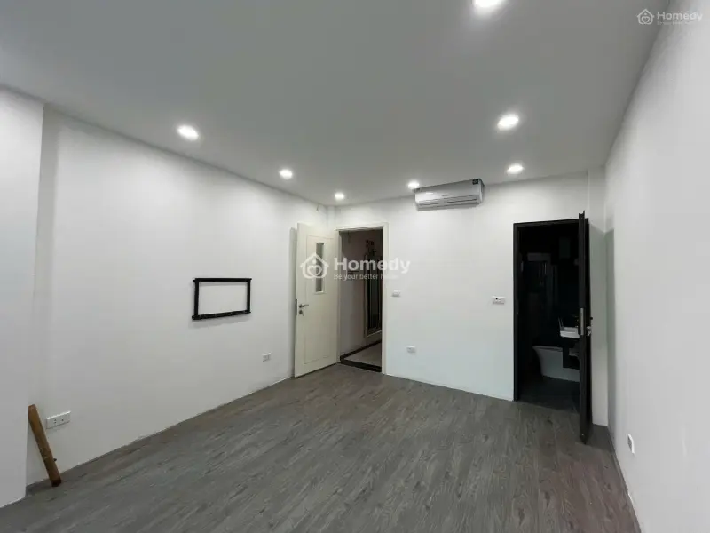 Cho Thuê Văn Phòng Mỗ Lao- Vũ Trọng Khánh, 50 M2/Tầng Gồm 2 Phong Làm Việc, Văn Phòng Mới Đẹp