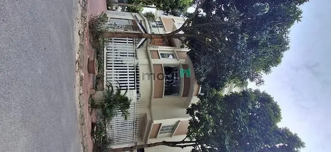 Cho Thuê Biệt Thự Yên Hòa, Dt 140 M2 X 4 Tầng, Lô Góc 2 Mặt Tiền