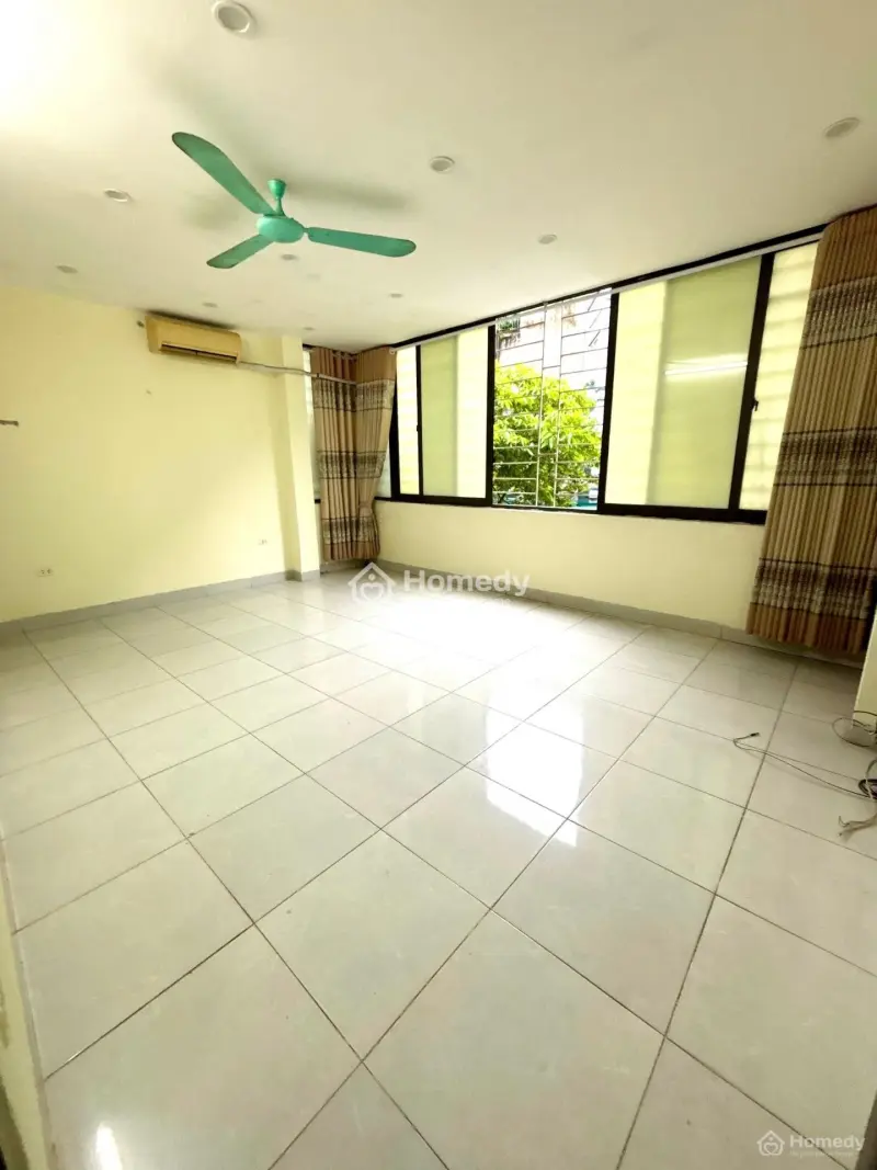 Cho Thuê Văn Phòng 55 M2 Tại Mỗ Lao ,Gồm 2 Phòng Làm Việc, Oto Đỗ Cửa