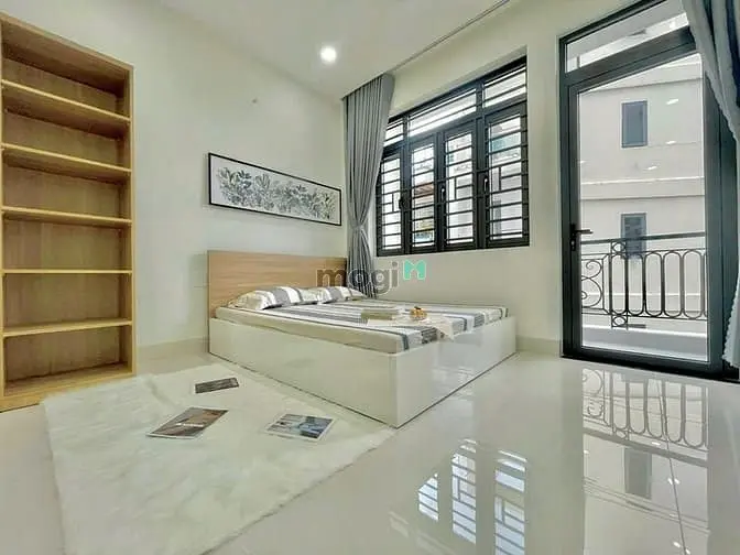 Căn Hộ Rộng 40M2 - Full Nội Thất- Giá Ưu Đãi - Ngay Dương Quảng Hàm