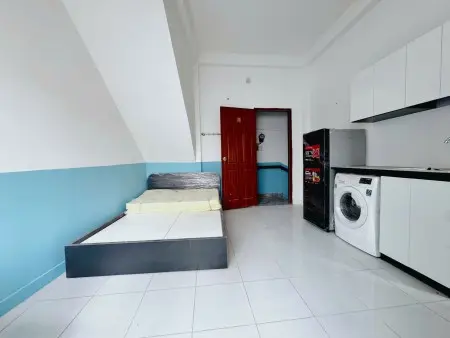 Studio Cửa Sổ Trời Lớn - Máy Giặt Riêng, Full Tiện Nghi Ngay Ngô Tất Tố