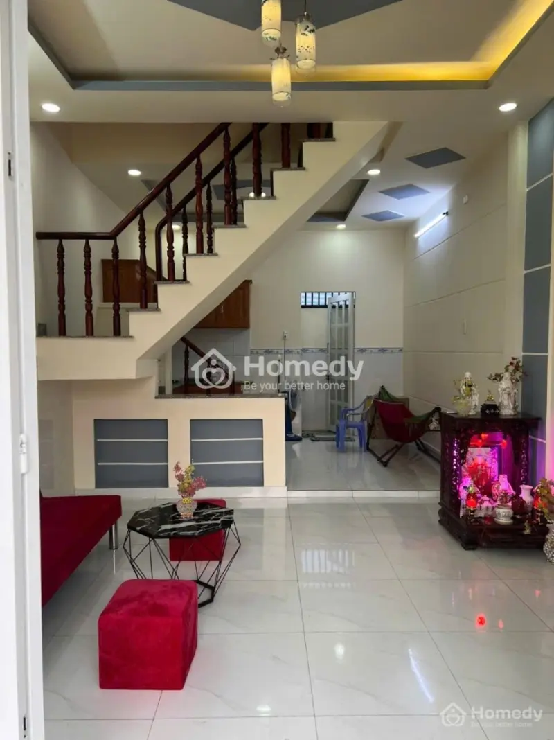 Bán Nhà Chính Chủ - Bán Gấp Trong 15 Ngày - Sổ Hồng Công Chứng Trong Ngày Ngày
