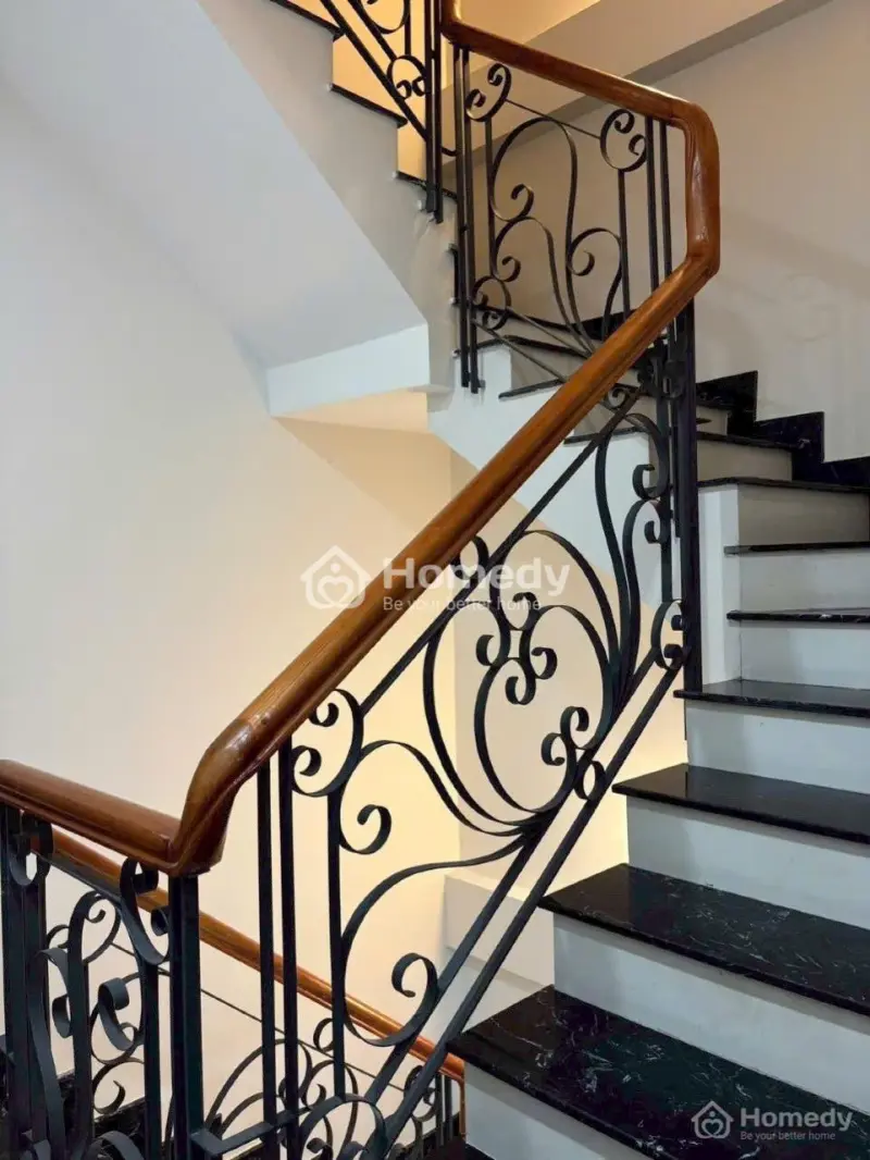 6065100 ảnh đại diện 1