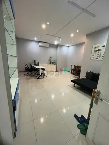 Cho Thuê Tầng 2 & 3 Đường Nguyễn Chí Thanh – Hải Châu, Đà Nẵng