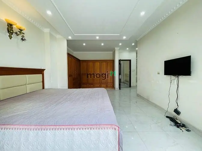 6065376 ảnh đại diện 1