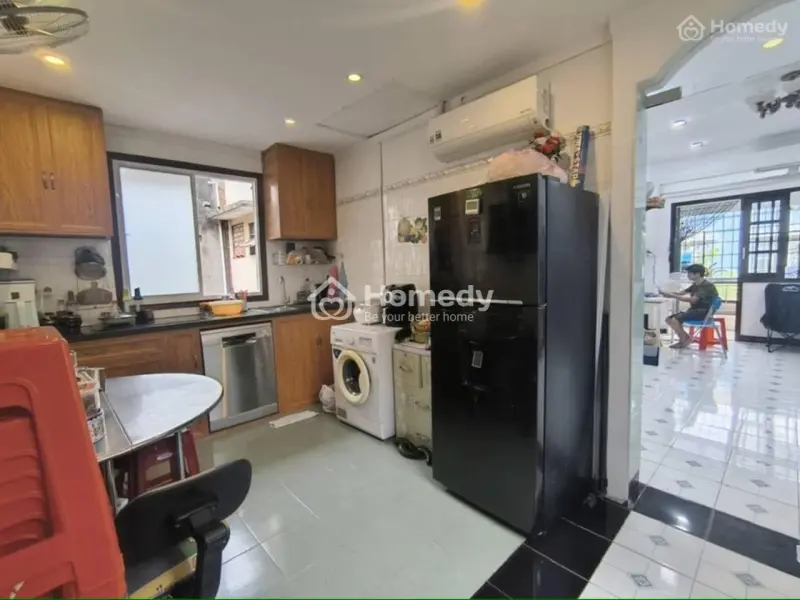 Chung Cư Trần Quốc Thảo, P6, Q3: 74M2, 2Pngủ, Máy Lạnh, 9Tr5/Tháng