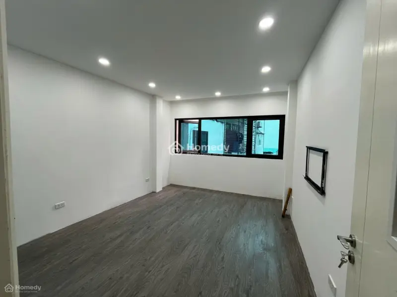 Cho Thuê Văn Phòng Mỗ Lao- Vũ Trọng Khánh, 50 M2/Tầng Gồm 2 Phong Làm Việc, Văn Phòng Mới Đẹp