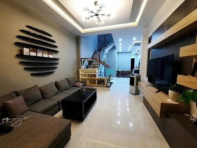 Nhà 2 Lầu Rộng Rãi Có Hồ Bơi Mặt Tiền Đường Tỉnh 925, Cần Thơ - 5.9Ty