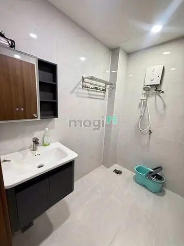 Full Nội Thất, (6X8M), 493/2 Sư Vạn Hạnh Q10