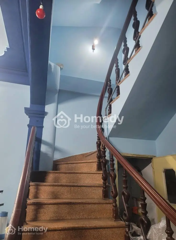 Bán Nhà Kim Giang – Gần Ngã Tư Sở, Dt 55M2 – Giá: 13,6 Tỷ, Dân Xây Chắc Chắn, 4 Ngủ, Lh: 0979269***