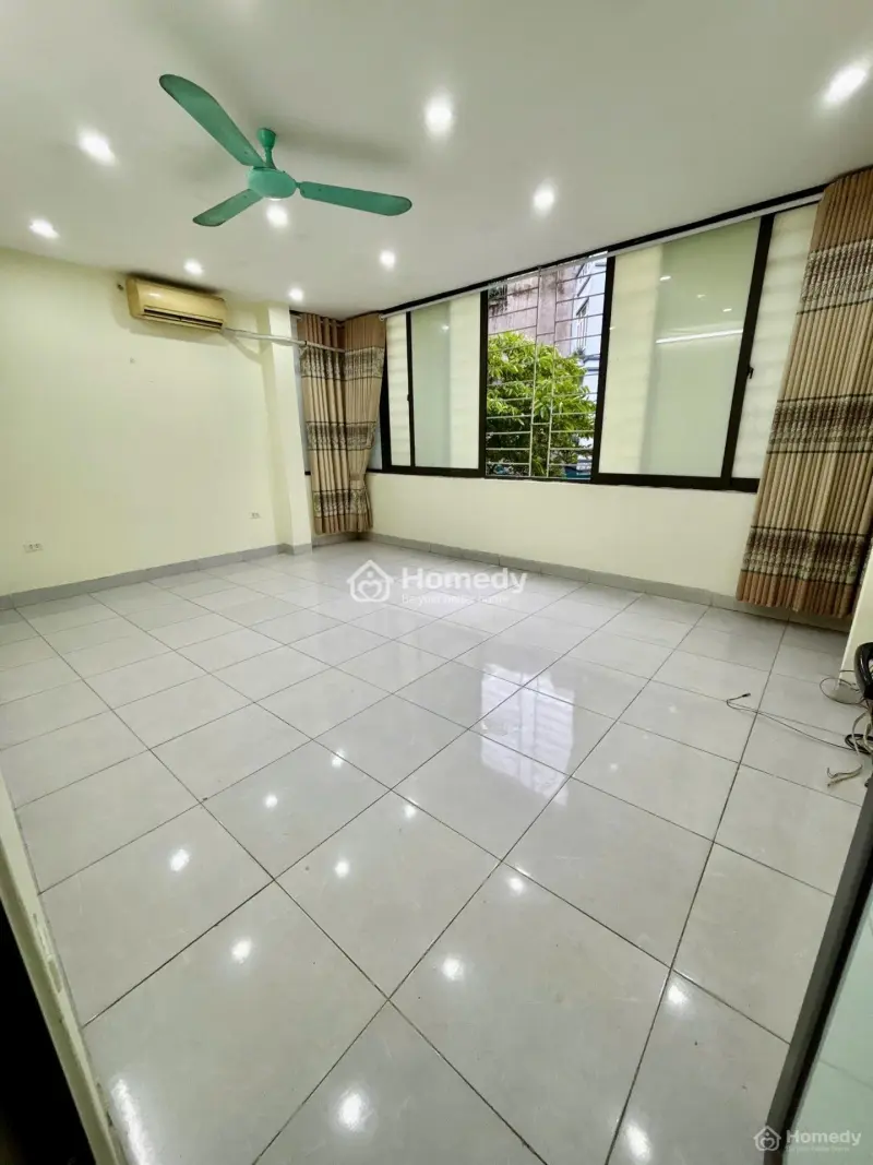 Cho Thuê Văn Phòng 55 M2 Tại Mỗ Lao ,Gồm 2 Phòng Làm Việc, Oto Đỗ Cửa