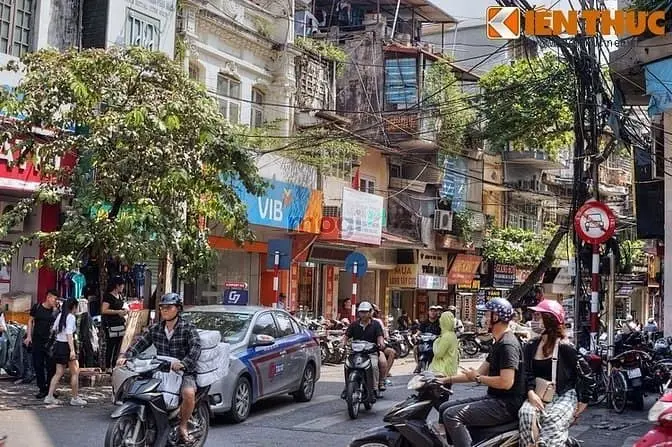 Cho Thuê Mặt Bằng Kinh Doanh Phố Hàng Bạc - Hoàn Kiếm.