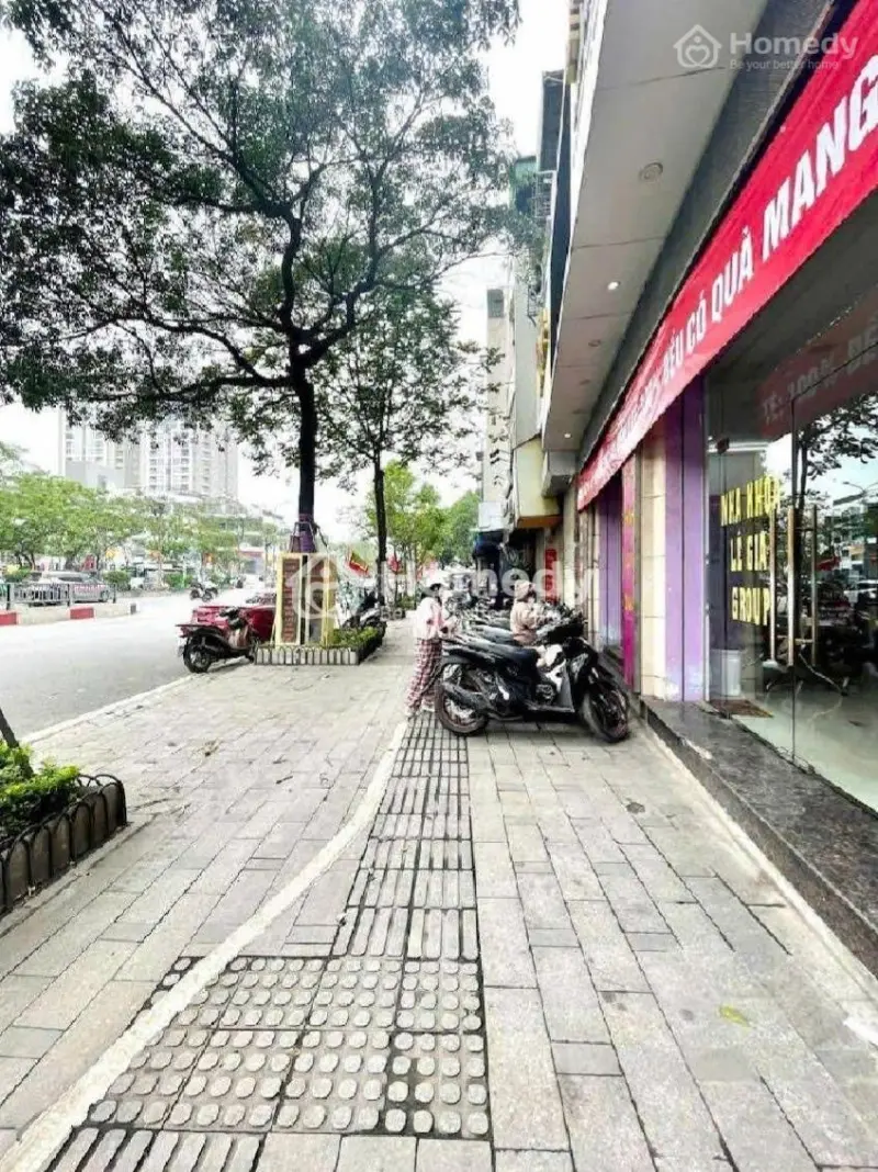 Bán Nhà Mặt Phố Phố Xã Đàn, Dt 135 M2, 5 Tầng Thang Máy, Mt 9 M, Vỉa Hè 9 M!