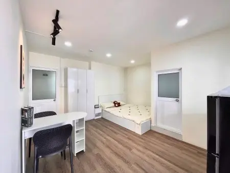 Phòng Đẹp – Mới 100% – Full Nội Thất