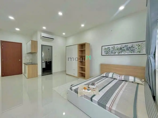 Căn Hộ Rộng 40M2 - Full Nội Thất- Giá Ưu Đãi - Ngay Dương Quảng Hàm